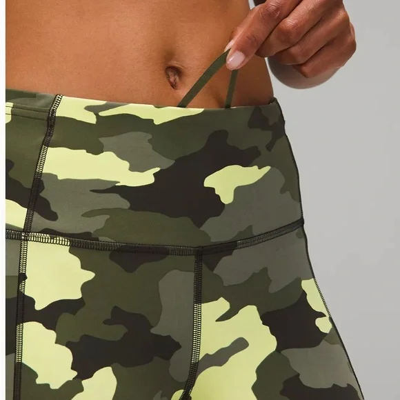 Fast and Free High-Rise Crop 23" Camo Crispin Green - Picture 3 of 6